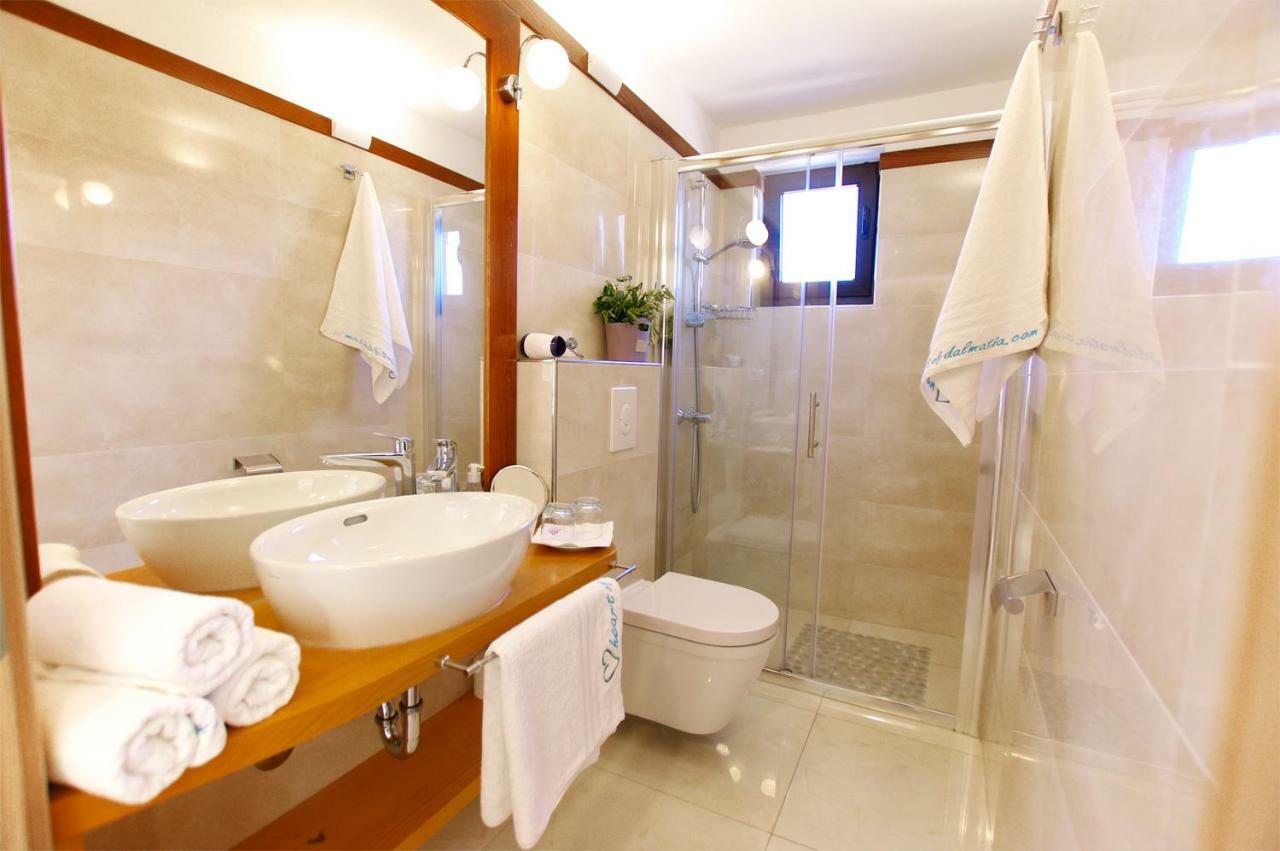Apartman Murter Center 4+1 Id 720 Apartment Екстериор снимка