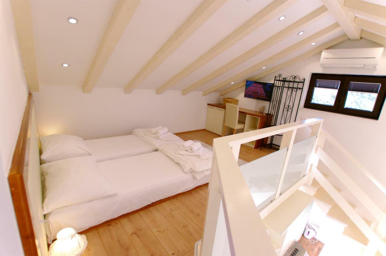 Apartman Murter Center 4+1 Id 720 Apartment Екстериор снимка